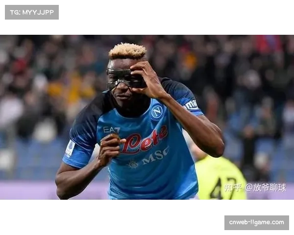 那不勒斯街头壁画更新，描绘奥斯梅恩上赛季夺冠场景